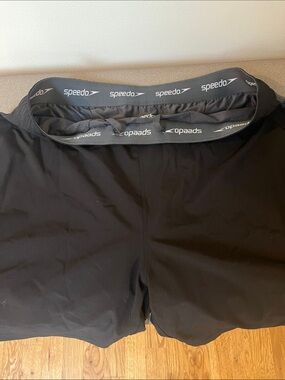 Men’s Speedo Swimming trunks Lg $8